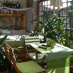 B&B Cosi Fan Tutte