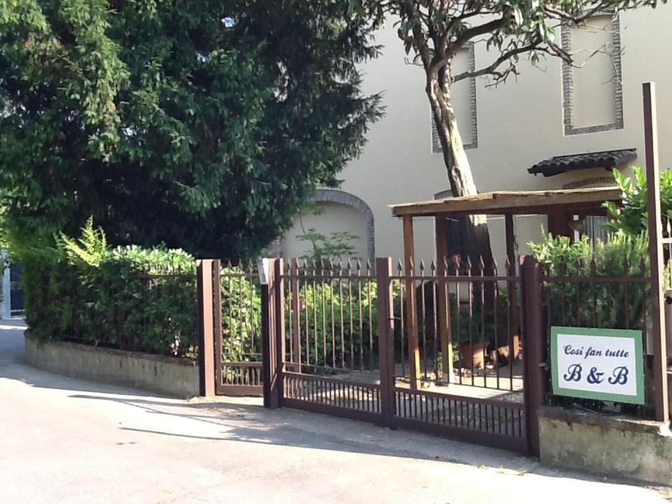 Cosi Fan Tutte Frühstückspension Desenzano del Garda